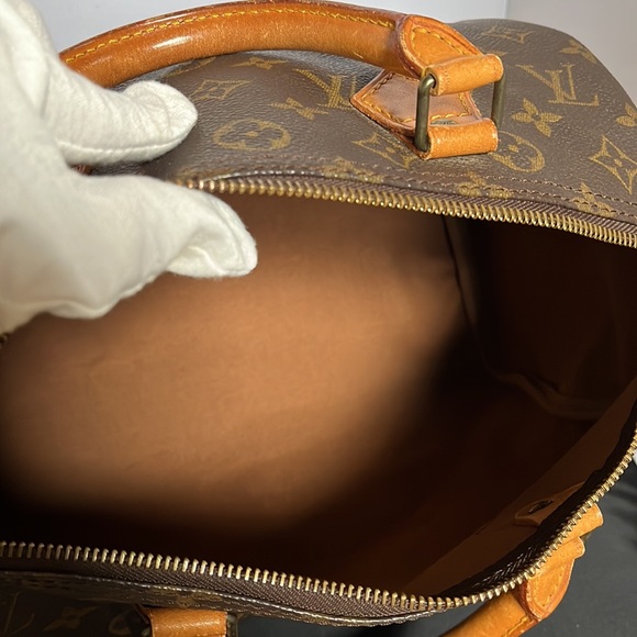 Louis Vuitton Speedy 30 - Picture 10 of 14